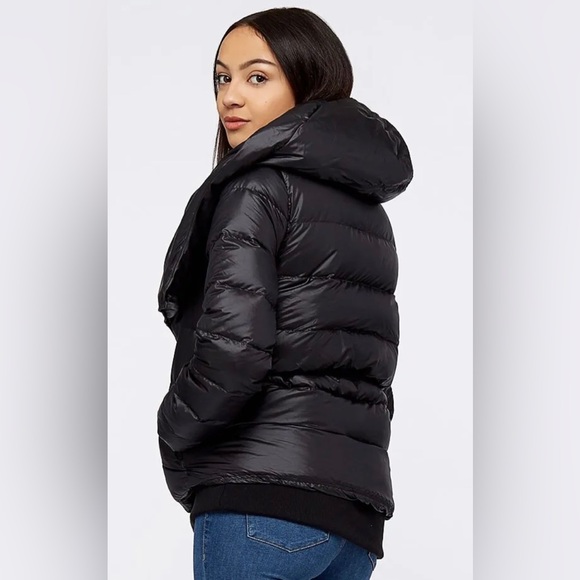 Nike Down Fill Puffer Jacket Asymmetrical Full Zip Hooded Black Size Small - Picture 3 of 15